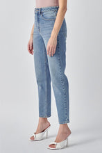 Load image into Gallery viewer, The Slim Dad Jean
